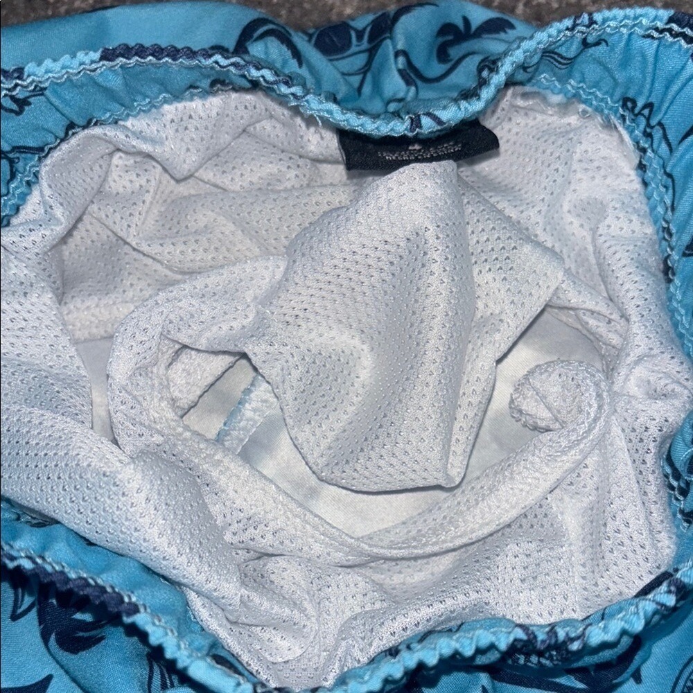 Hurley Boys Light Blue Shark Pirate‎ Tropical Mesh Lined Swim Trunks Size 4 - Picture 3 of 4